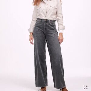 Superwide-Leg Jeans in Kingswood Wash